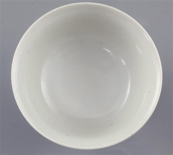 A Chinese doucai bowl, Chenghua mark, diameter 9.7cm